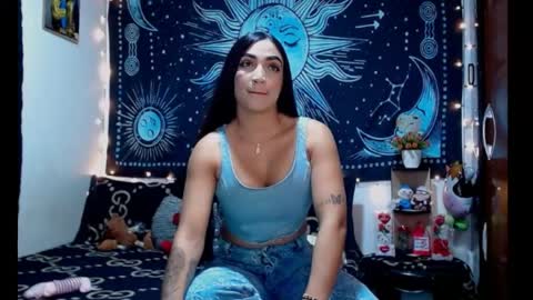 kylie online show from May 30, 7:54 pm