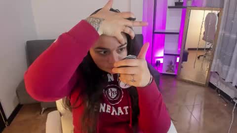 kylie online show from February 14, 1:46 pm