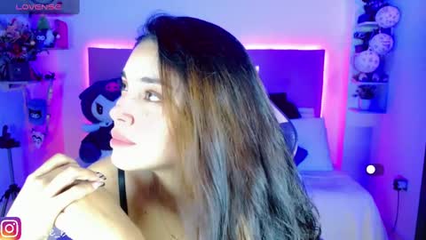 Snapshot of kylie_hottt_ chatting on December 28, 9:19 pm k ylie online show from December 28, 9:19 pm
