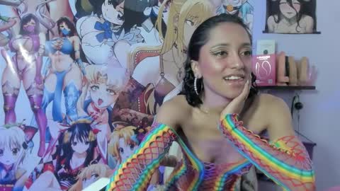Snapshot of kylie_moan chatting on October 3, 5:23 am KYLIE online show from October 3, 5:23 am
