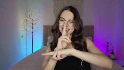 Margo  online show from February 18, 2:49 pm