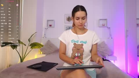 Viktoria White  online show from July 29, 7:08 am