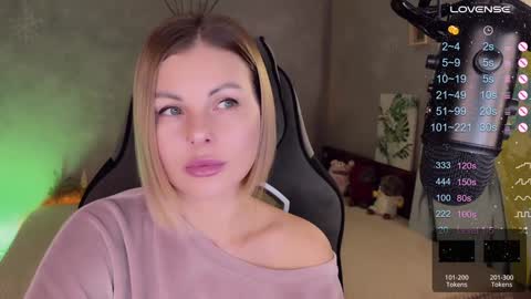 Snapshot of labanditta chatting on December 16, 5:43 pm LaBandita online show from December 16, 5:43 pm