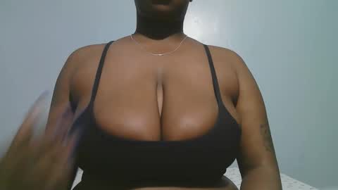 lady_dearra online show from February 11, 3:41 am