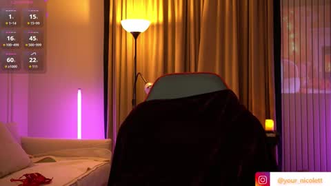 lady_nicolett online show from February 23, 2:45 am