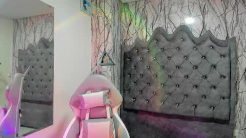 Laia online show from January 21, 11:24 am