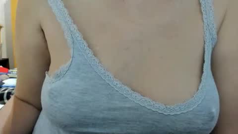 LAILA online show from November 20, 4:19 pm