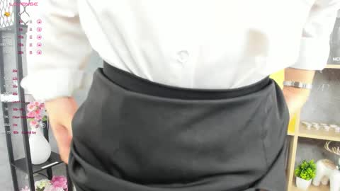 Evelyn online show from November 20, 2:12 am