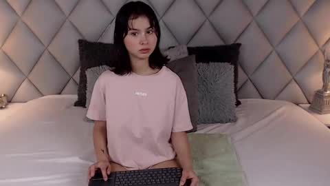 Laly Castro online show from January 18, 7:48 pm