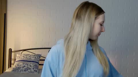 Liana online show from February 5, 7:00 am