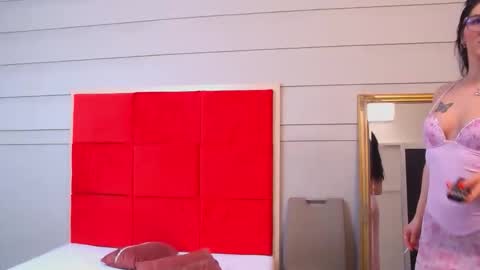 LanaBanner online show from March 6, 10:21 am