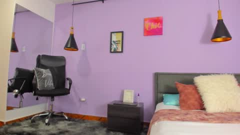 Lana Blake online show from February 19, 12:05 pm