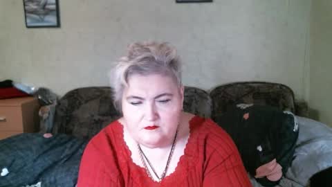 lanacat555 online show from March 12, 6:54 pm