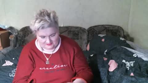 lanacat555 online show from March 14, 7:15 pm