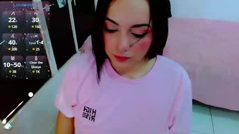 Lanna online show from January 29, 2:42 pm