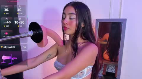 lanna_brunette online show from April 12, 1:47 pm