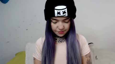 LANNIE   online show from January 29, 9:39 pm