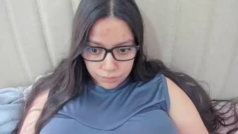 lara online show from February 17, 2:06 pm