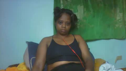 larissa645771 online show from March 7, 8:16 pm