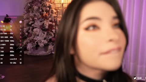 Snapshot of lau__1 chatting on December 28, 8:04 pm IG 1lau  1 X 1lau  1 online show from December 28, 8:04 pm