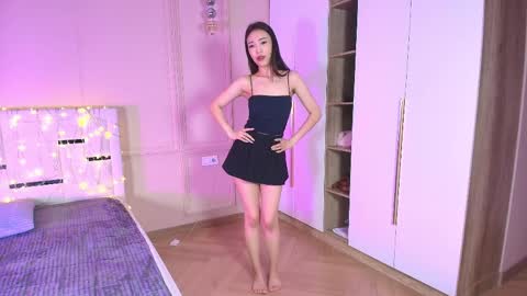 Lauma online show from April 1, 5:41 am