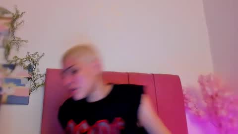 Laura Rose online show from January 19, 6:20 am