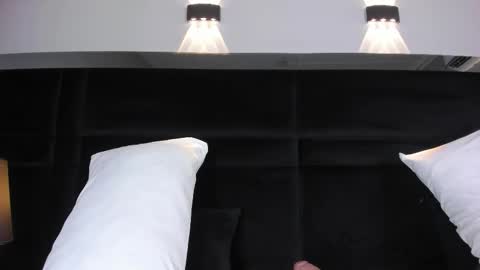 LauraCarther  online show from January 17, 6:26 pm