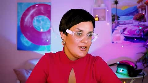 lauradavidsons online show from September 26, 6:49 pm