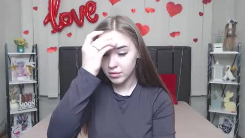 LauraHlot online show from March 10, 6:34 pm