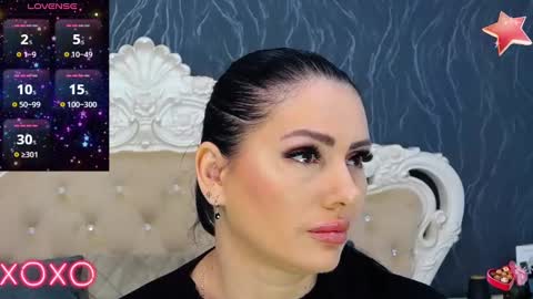 Laura online show from January 19, 1:22 pm