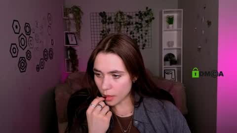 Laure online show from May 17, 12:48 pm