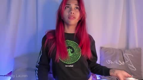 laurenn__1 online show from February 19, 2:55 am