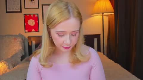 Lav online show from April 25, 10:18 am