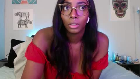 LaylaAriana online show from April 26, 3:26 am