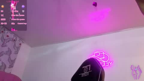 laylafoxy_tay online show from February 10, 3:20 am