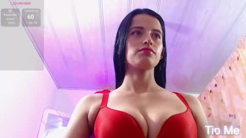 Snapshot of laylafoxy_tay chatting on February 28, 3:15 am laylafoxy_tay online show from February 28, 3:15 am