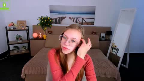 layriantavee online show from March 1, 6:57 am