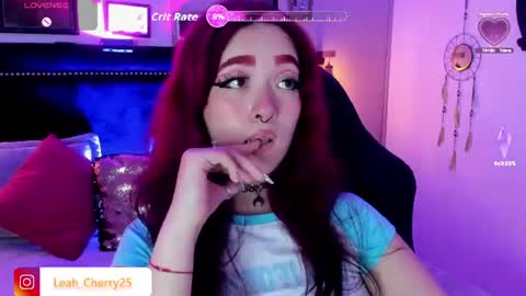 Leah online show from July 1, 11:37 pm