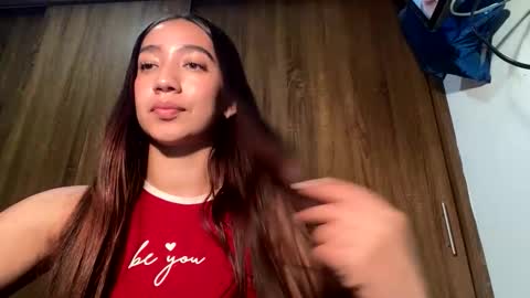 leanaalhub online show from March 13, 2:46 am