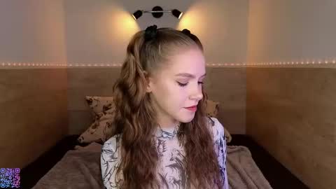 lecsika online show from November 29, 4:44 pm