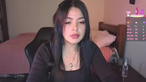 Lee online show from November 19, 4:56 am