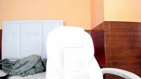 Savage and Anto online show from October 12, 6:49 am