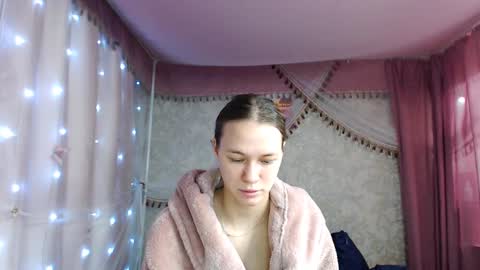 leila_bambi_ online show from February 2, 10:53 pm