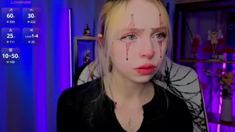 Leila online show from January 14, 1:38 pm