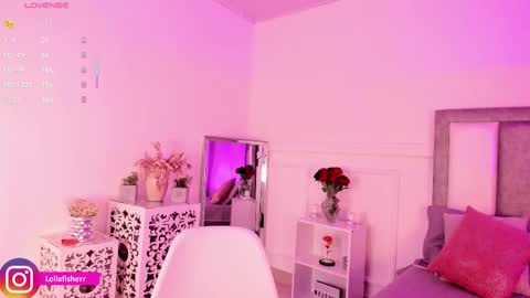 Leila online show from February 20, 12:09 am