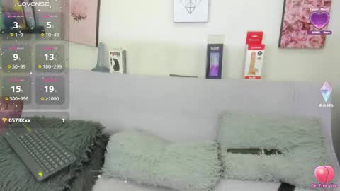 lele_699 online show from May 30, 7:39 am