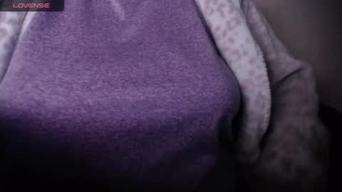 lenagolden online show from March 28, 1:54 pm