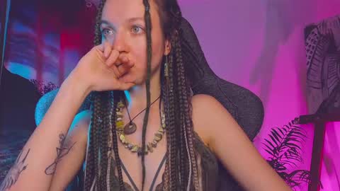 leona online show from January 22, 5:59 pm