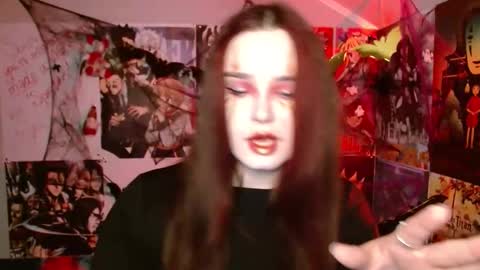 Snapshot of leraaa72 chatting on October 21, 6:56 pm little secret online show from October 21, 6:56 pm