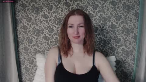 LesanaMagic online show from February 19, 8:31 pm